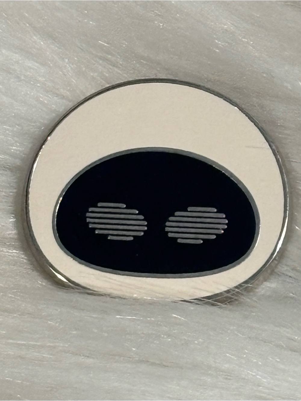 Tsum Tsums Mystery Eve Wall-E Pixar Disney Pin